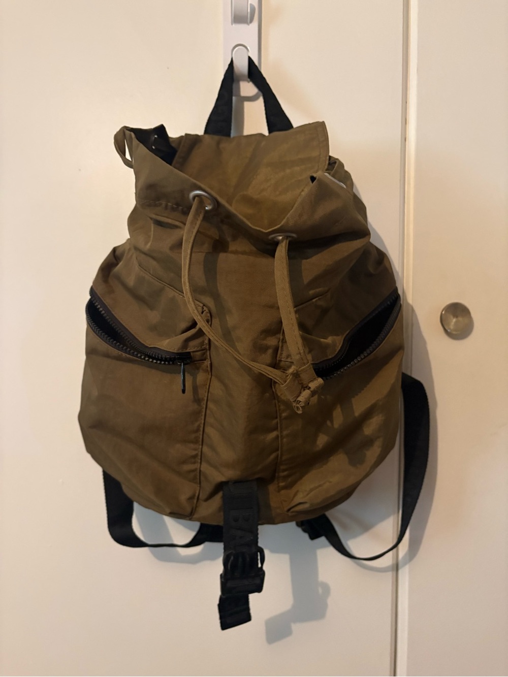 Baggu Olive Green Drawstring Backpack Rucksack